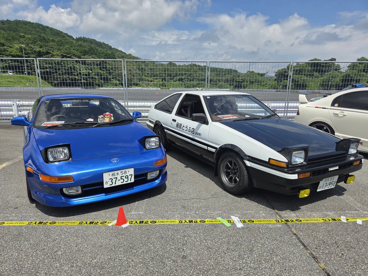 oku_yukos's tweet photo. アダッチの https://t.co/3xc2beizna