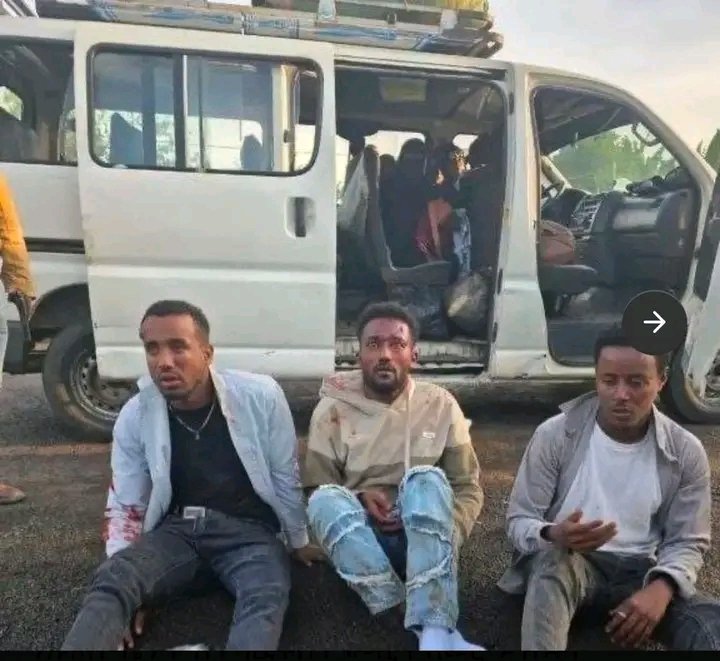 FTsehaya's tweet photo. Just like that… ሀገር አማን ብለህ መኪና ውስጥ እያለህ… መተወቂያህን አይተው አማራ ስለሆንክ ይገሉህና ታሪክህ ያበቃል… I really don’t understand life 😭 https://t.co/9hEaro7ZSD