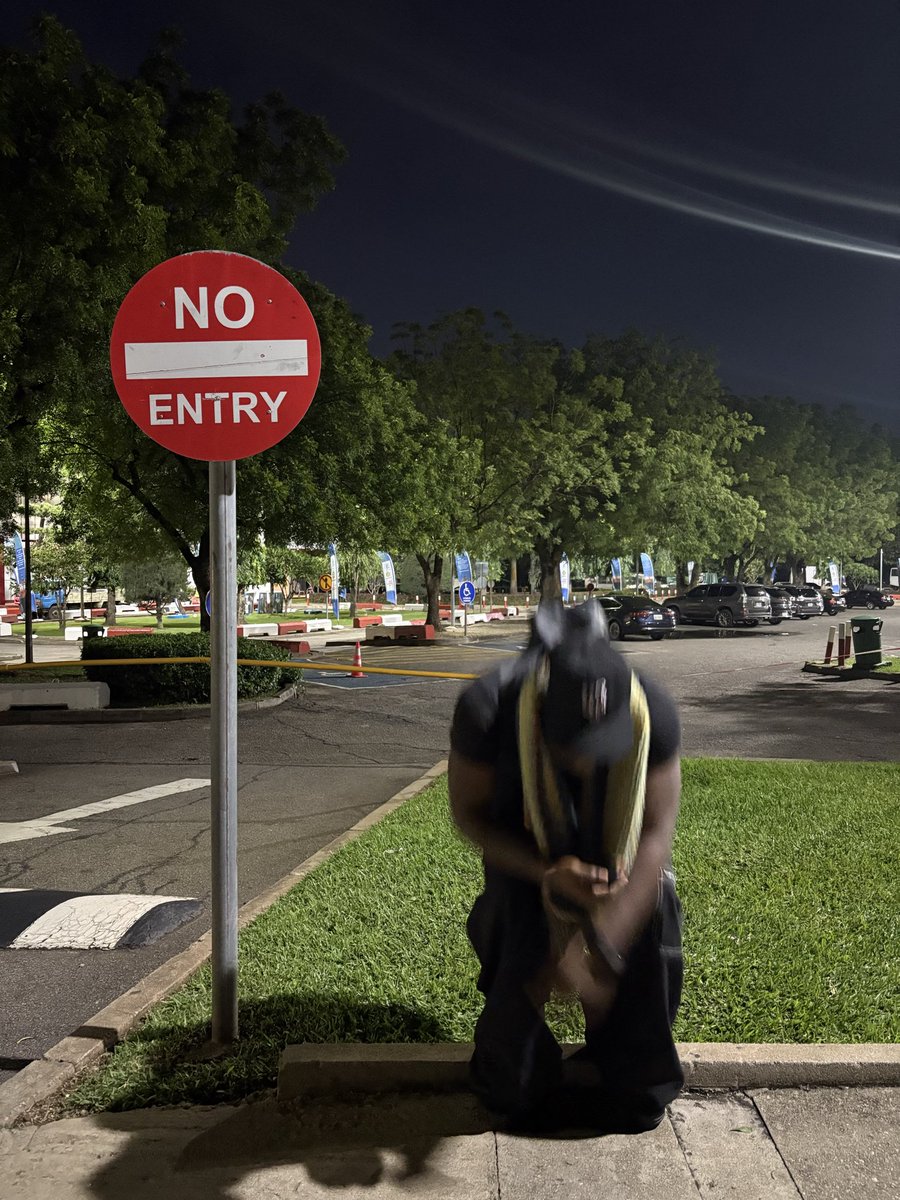 iambigbuncho's tweet photo. No entry ⛔️ to my peace … https://t.co/BvkaWVJAEa