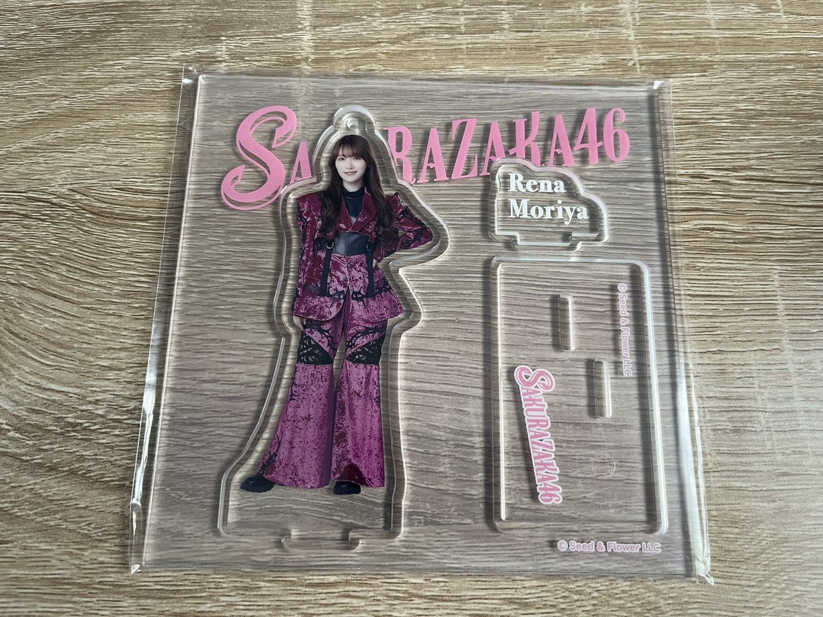 sakura_fans_3's tweet photo. 櫻坂46 ローソンくじトレード 交換

譲：画像1、2

求：
缶バッジ:石森、村山、稲熊
アクスタ:石森、村山

千葉公演1日目直トレ希望です
山崎⇔石森or村山のみです
お気軽にリプください https://t.co/Fuzh4YB80o