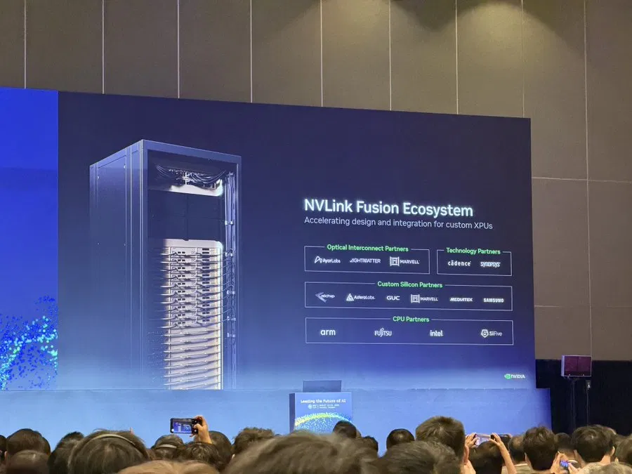 revoAIution's tweet photo. $SIVE is one layer underneath $NVDA NVLink Fusion.

This OCP APAC slide shows the three Optical Interconnect Partners: Ayar Labs, Lightmatter, and $MRVL.

Ayar Labs uses $SIVE lasers, confirmed by Ayar's own CTO.

The slide also shows Custom Silicon Partners including $AMD, MediaTek, Samsung, and others.

More custom XPUs → more optical interconnects → more lasers.

$SIVE isn't on the slide.

Its lasers are sitting underneath one of the companies that is. Ayarlabs