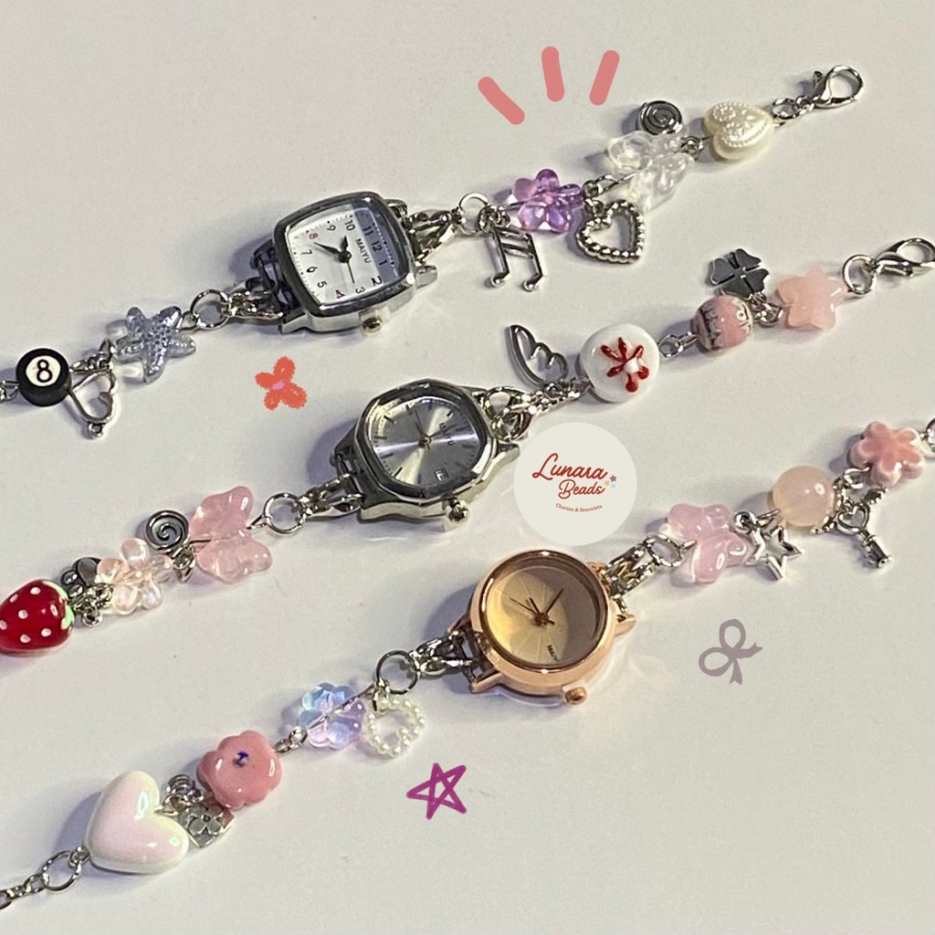 haemony0_'s tweet photo. JUJUR, jam tangan rantai manik-manik (beaded watch) ala Y2K ini unik dan manis banget! 💖⌚✨

Perpaduan charm lucu (bunga, hati, bintang) dan jam antik bikin penampilan pergelangan tangan kamu auto cantik dan beda dari yang lain https://t.co/TcriP3WNhC