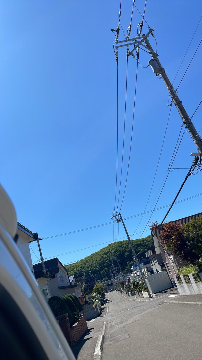 koma_kna's tweet photo. あっつー
天気良すぎだろ https://t.co/efufQnAsWv