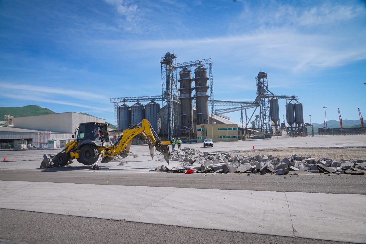 alternoticias1's tweet photo. En abril la actividad industrial de Sinaloa creció un 10.4 por ciento, reporta el INEGI https://t.co/tgTLaFYqFx
#ALTERNATIVASINALOA #UltimasNoticias #BreakingNews #Sinaloa
#CrecimientoIndustrial #HOY https://t.co/fapTWY5F45