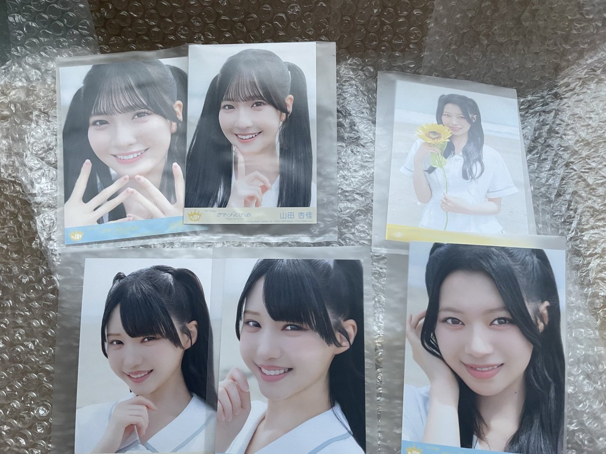 N10rhk_'s tweet photo. ニアジョイ　トレ
【譲】　画像
【求】　小澤関連（缶バッジ＞その他）or買取

本日幕張にて直トレ希望です
お気軽にお声掛けください🙇🏻‍♀️ https://t.co/W1tznbhR4L