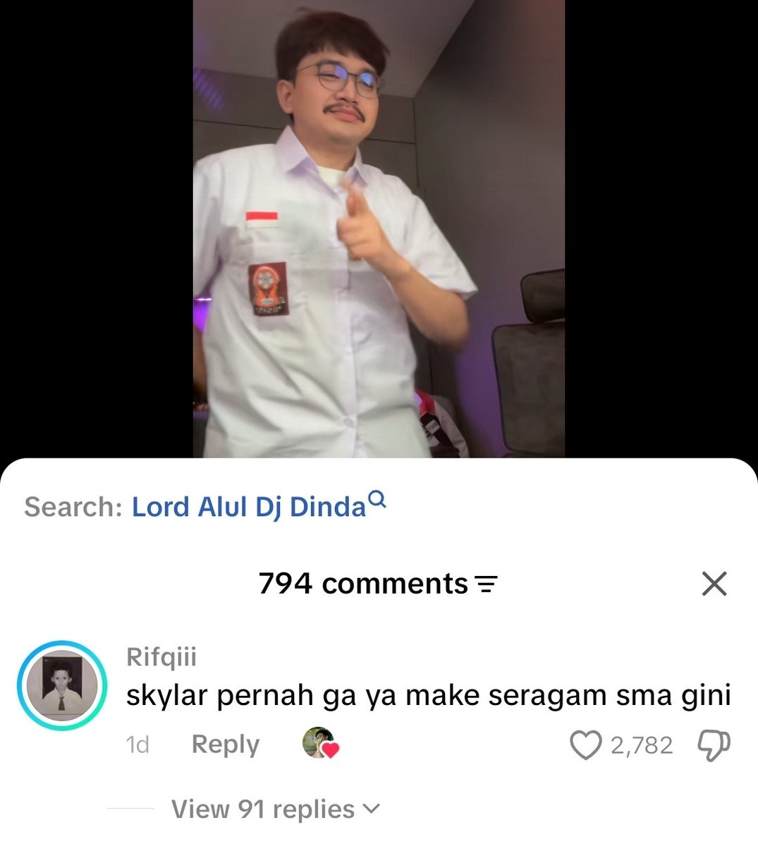Deanamite_FC's tweet photo. AJG BANGET KOMENNYA 🤣 https://t.co/fHeRcUOVzK