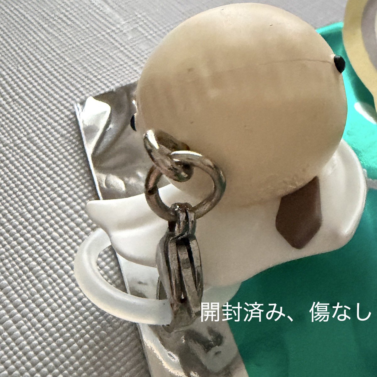juLixck__021's tweet photo. 【交換希望】
映画ちいかわ 人魚の島のひみつ
入場者特典チャームミニフィギュア
めじるしチャーム
【譲】 うさぎ、ラッコ(ラッコについては画像をご覧下さい)
【求】ちいかわ+ハチワレ、シーサー、くりまんじゅう、古本屋のいずれか
条件の合う方いましたら、お気軽にお声掛けください。 https://t.co/cbnfwyZymX