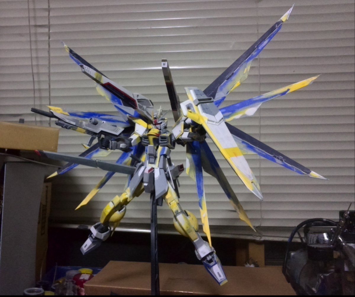 otaken111's tweet photo. 10年程前ガンプラ頑張ってた頃
今ならもっと出来るとは思うけど、かなり重田フリーダム味は出せてたかな〜👍 https://t.co/VQYpRW5Y6B