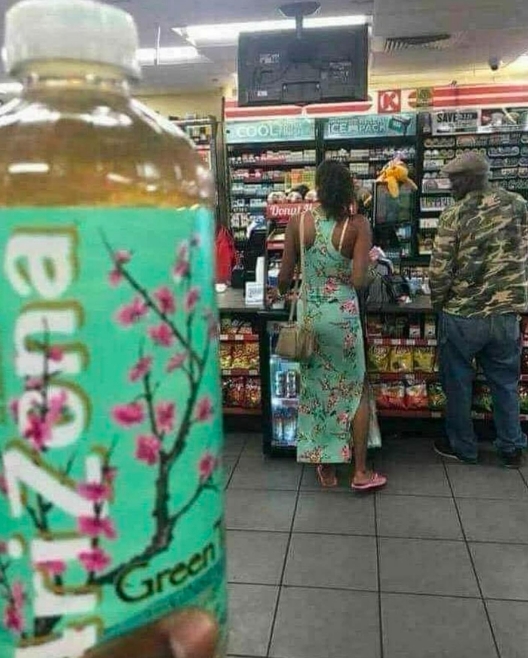 shitpost_2077's tweet photo. https://t.co/9tHpVz7pSB