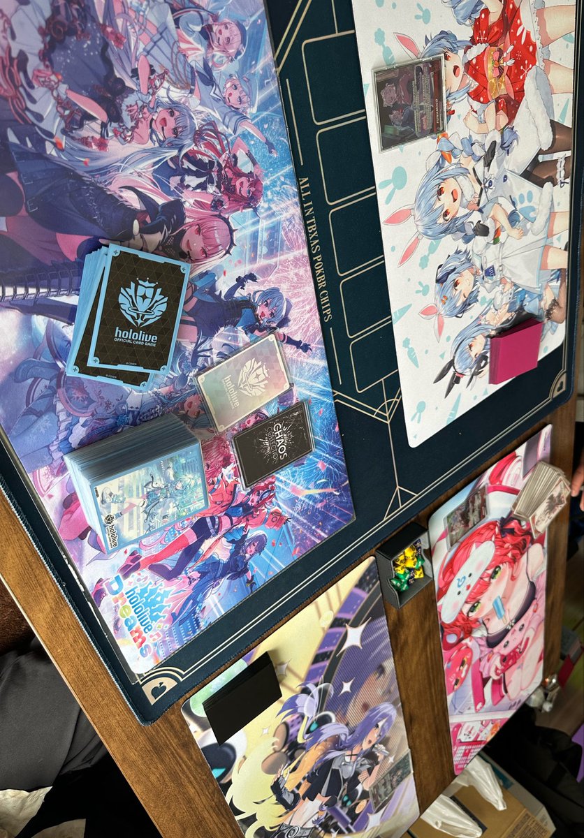 kage__10's tweet photo. おはようございます〜！
久しぶりのホロカ！！
ホロカ大会一勝も出来ず！！
今日の目標1勝する！！
( っ⦿o⦿c)ｸﾞｧｧｧｧ https://t.co/MI2BuoSCjD