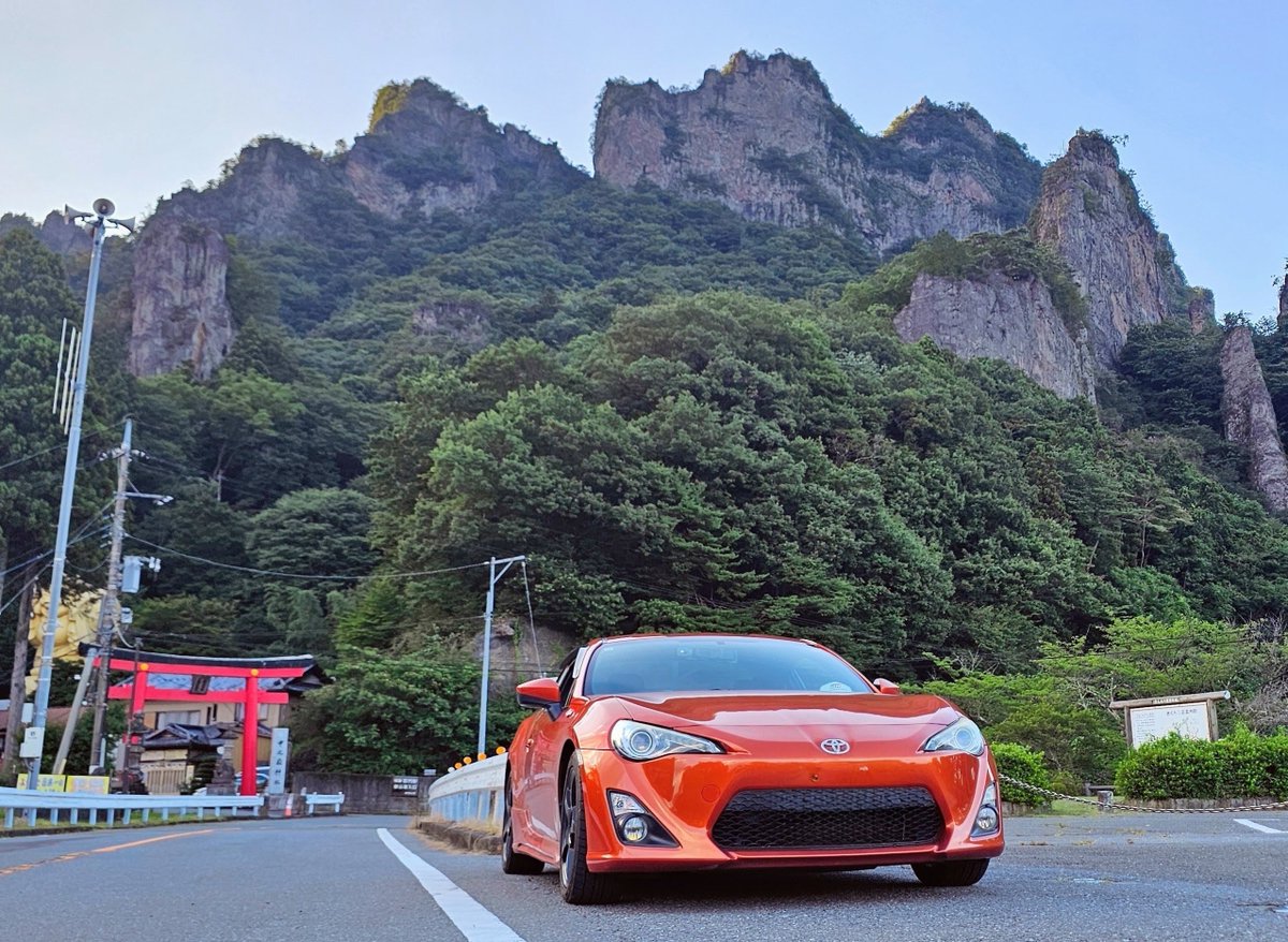 zn6_orange_86's tweet photo. #愛車と山 https://t.co/TIWtl6r5Rz