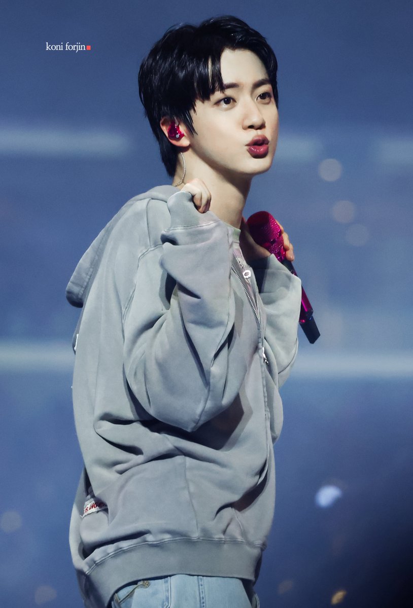 btsforever1207's tweet photo. 260810 BTS ARIRANG Baltimore HD 

씰룩씰룩😆🐹

#BTS_WORLDTOUR_ARIRANG_BALTIMORE #방탄소년단진 #JIN #진 #BTS_WORLDTOUR_ARIRANG https://t.co/ewx2HYtmBb
