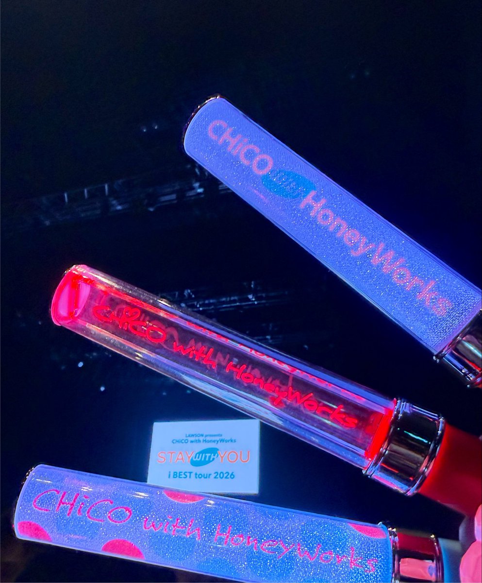 NM1224nishi's tweet photo. HELLO‼︎ぶりのチコハニ🥰
衣装可愛かった︎💕︎
めっちゃペンラ振り回して、タオル振り回して楽しかった︎な☺️
仕事、頑張ります💪
#チコハニ
#Zepphaneda
#STAYwithYOU
#CHiCOwithHoneyWorks https://t.co/3Jx1PdZWtW