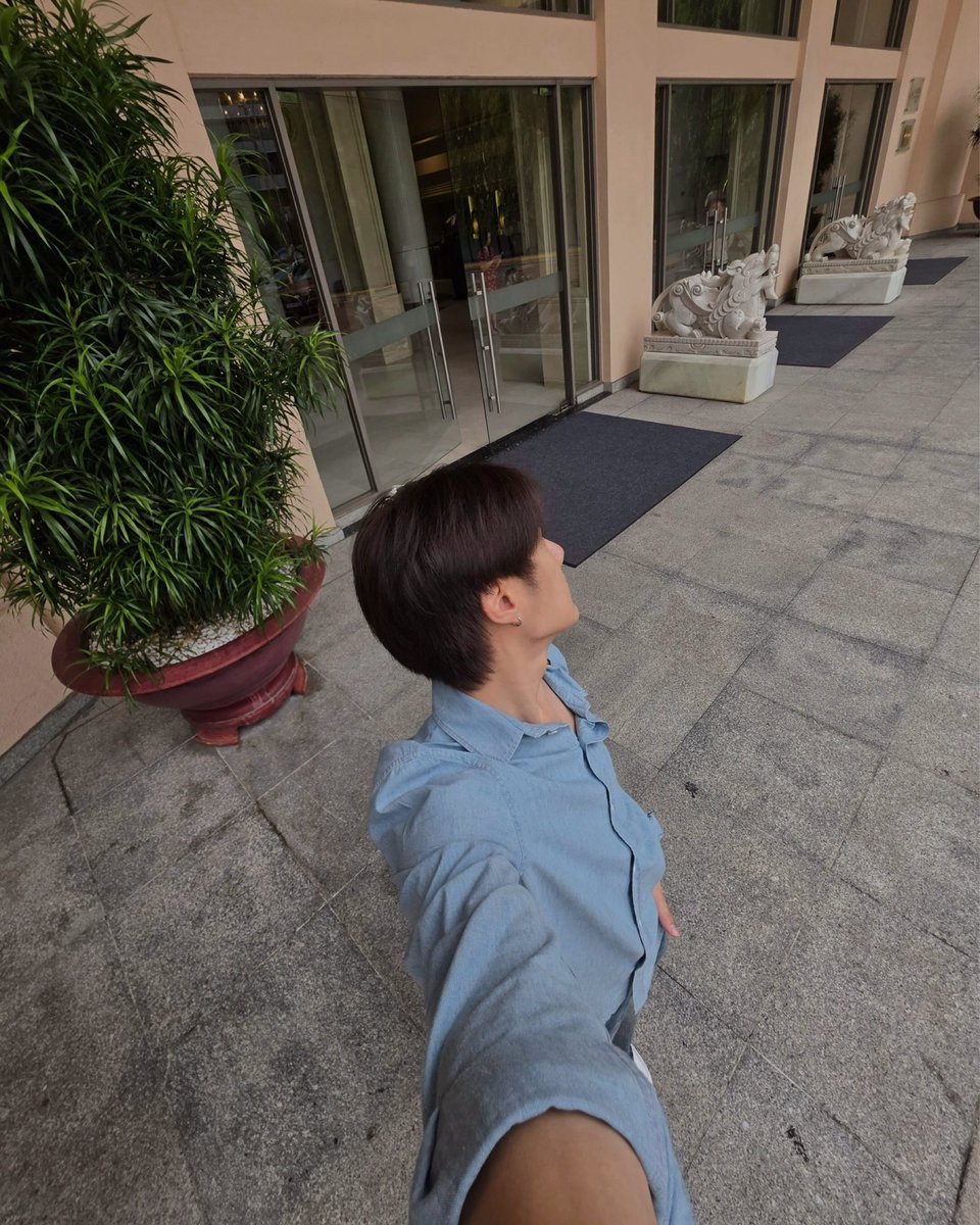 rosieurgod's tweet photo. รักเทสการถ่ายรูปของคุณเติ้ลช่วงนี้จัง เหมือนพระเอกฟิค https://t.co/5BjE7WRyi9