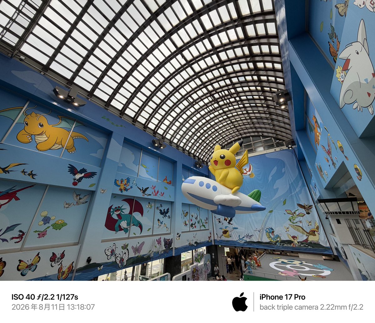 WildCat2026jp's tweet photo. 能登空港ポケモンだらけw
ポケモン空港になるとかならんとか。
そう言えば能登は至る所にポケモンのスポット有りますね

ポケGo昔やってたのだけれども
辞めてしまったんだよねえ https://t.co/s8Q1B8jWUm