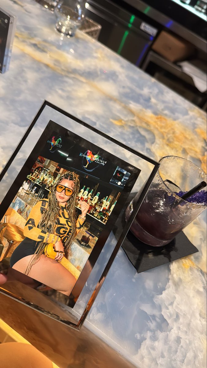jasminjisel's tweet photo. Sum sexc shit😍😍😍👅 https://t.co/adkW2V5Q2i