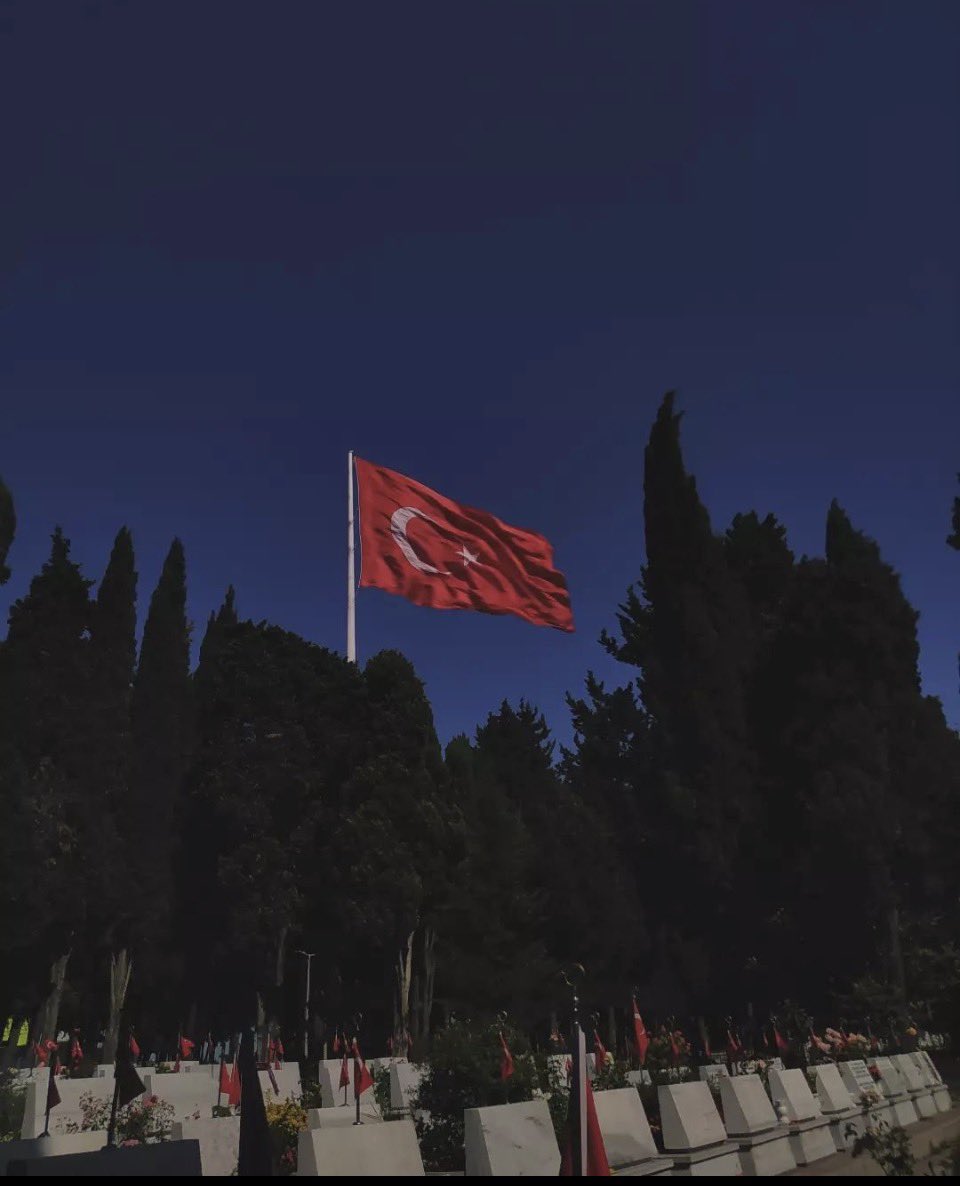 mserdararli's tweet photo. “Apo, ne Kürt ne de Türk'tür.  
Nesebi gayrisahih it oğlu ittir.”  

Muhsin Yazıcıoğlu🇹🇷🇹🇷🇹🇷 https://t.co/1LoxKtjeQF