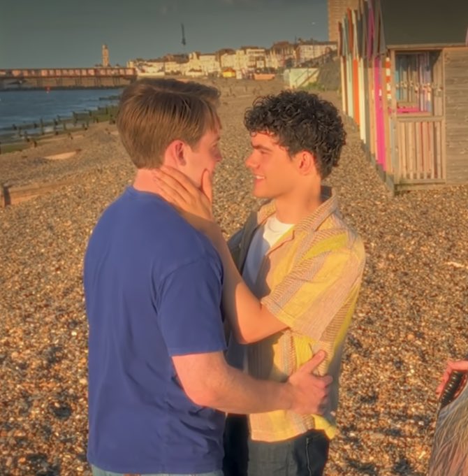 nickcharlix's tweet photo. this little bit in the documentary 🥺😭 https://t.co/SP7xXtVipd
