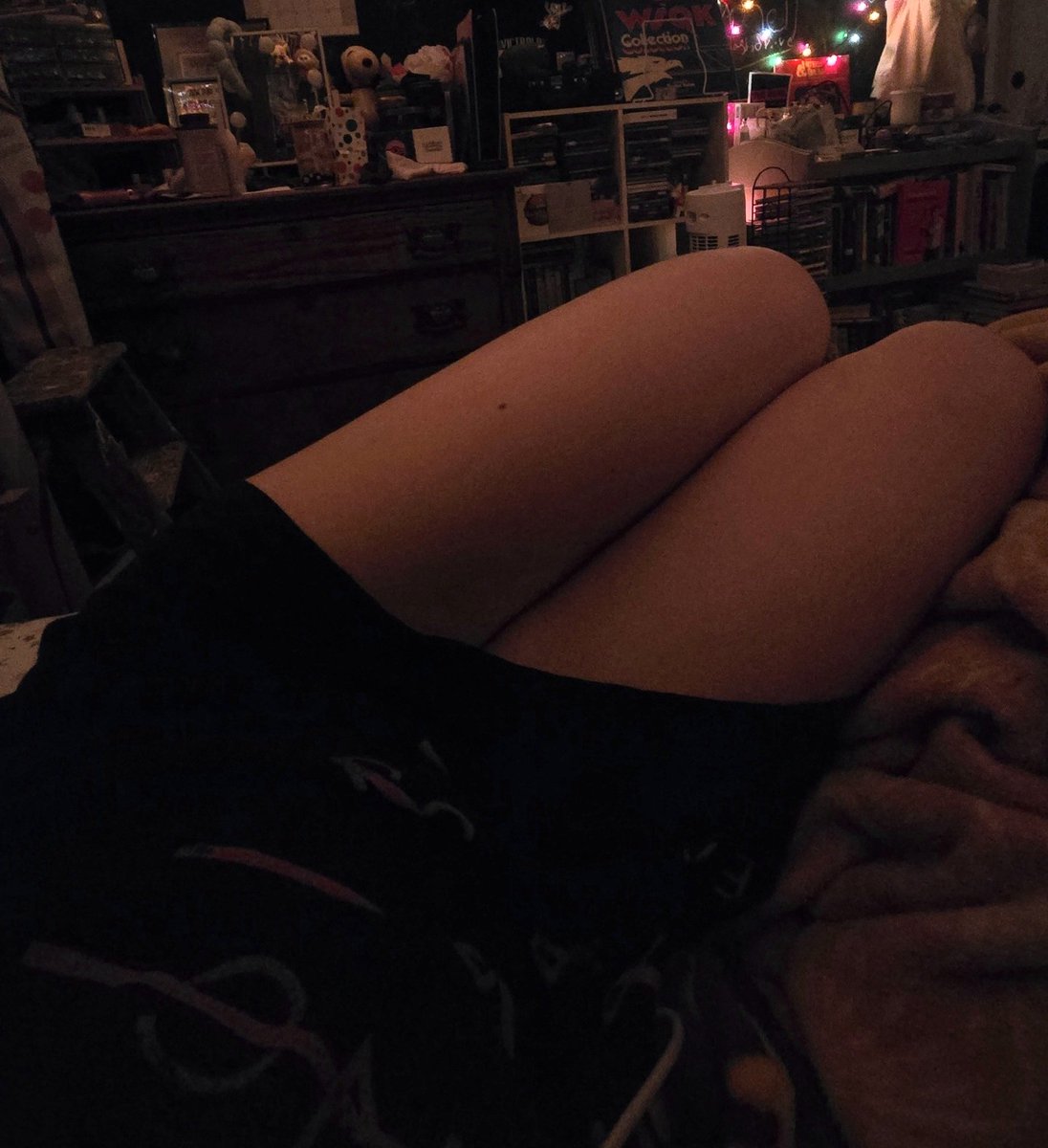 frnklefttoe's tweet photo. just horny and pantsless alone :(
#nsfwtwtًً https://t.co/66jD9Z4h9O