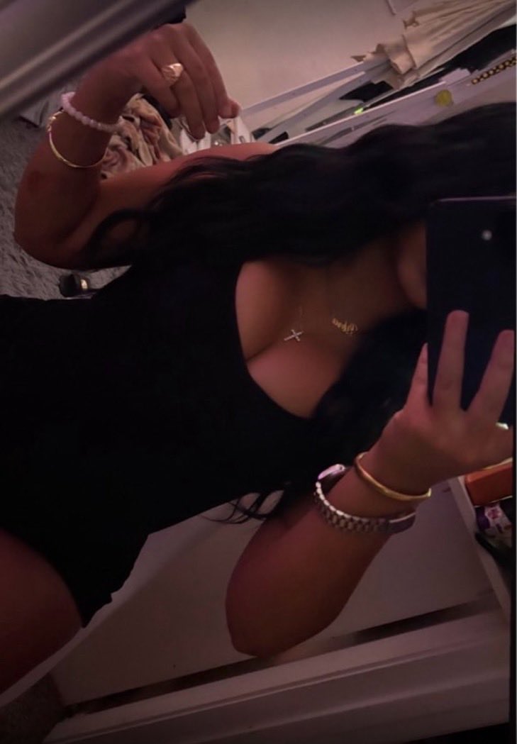 ValXlatina's tweet photo. Rate meeee papasotesss😘

#petite #latina #nsfwtwtًً #buyingcontent #gooner #goon #wataa #chudai #latino #sandiego #menu https://t.co/jUPp8fkptO
