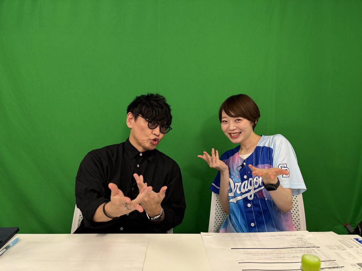 shima_miura's tweet photo. まもなく始まります！！

#サカナクション山口一郎のドラゴンズ応援LIVE https://t.co/6DhXNQG643