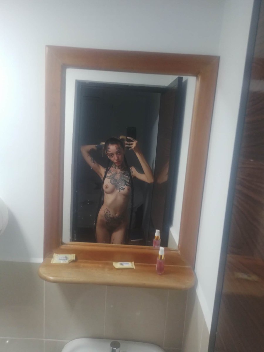 Yoemislafaurie's tweet photo. Come see me live right now @Stripchat 👉 https://t.co/wyBdBVD7O7 #stripchat #stripchatlive https://t.co/LUQBp9kpBd