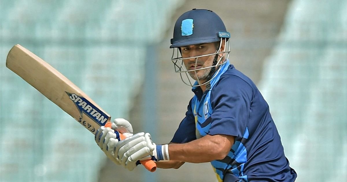 IndianCricketHQ's tweet photo. 🚨 BREAKING NEWS ON MS DHONI 🚨 

- As Reportedly, MS Dhoni is set to feature in the Vijay Hazare Trophy as part of his preparation for the Legend League and IPL. https://t.co/0lXH1q4P8r