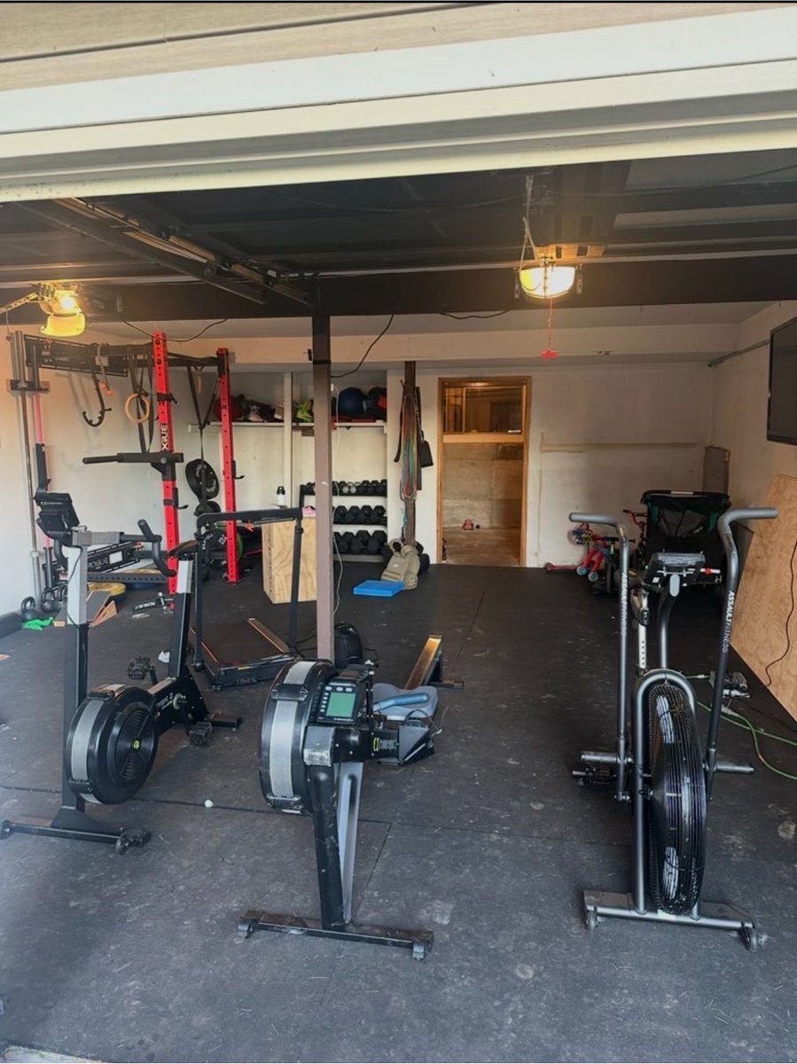 Hybridathlete's tweet photo. Or so they can use their garage as it’s meant to be used: 

As a home gym https://t.co/du6S9loO4y