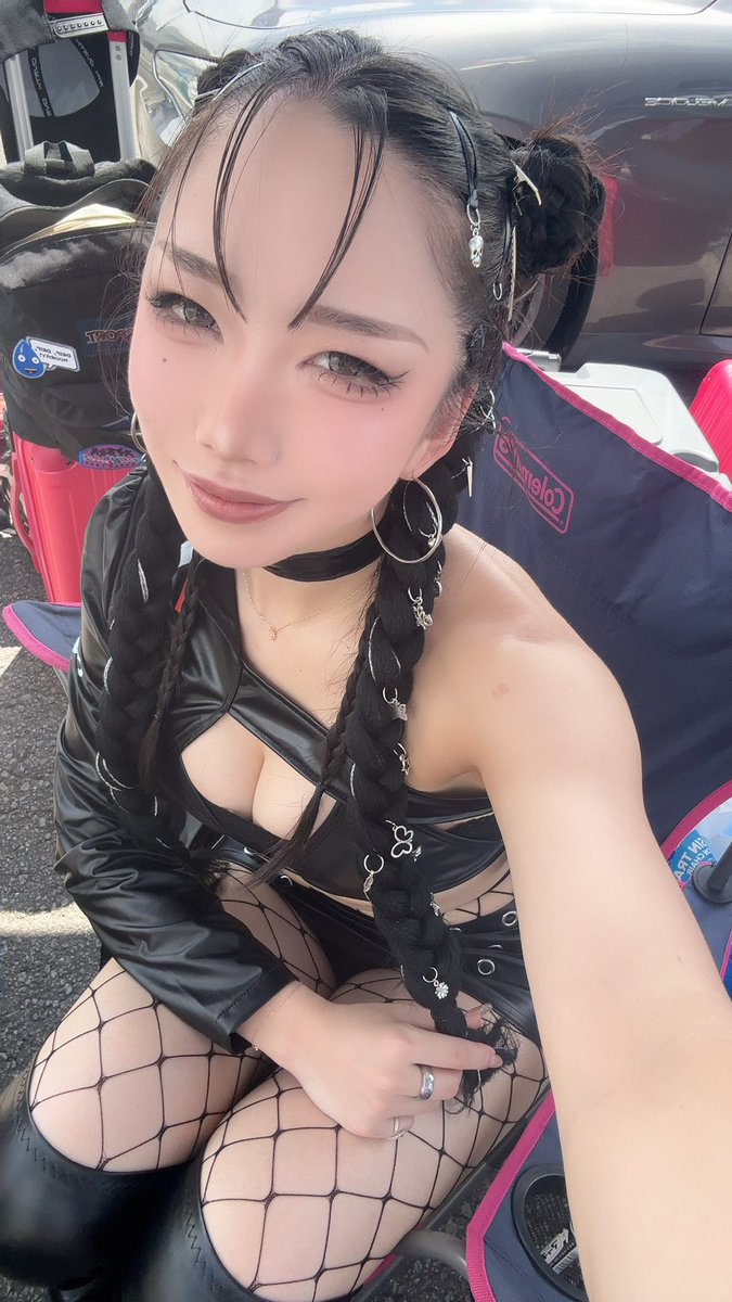 vega_mao's tweet photo. 🖤🖤🩷🖤🖤 https://t.co/Mk23mRhFjN
