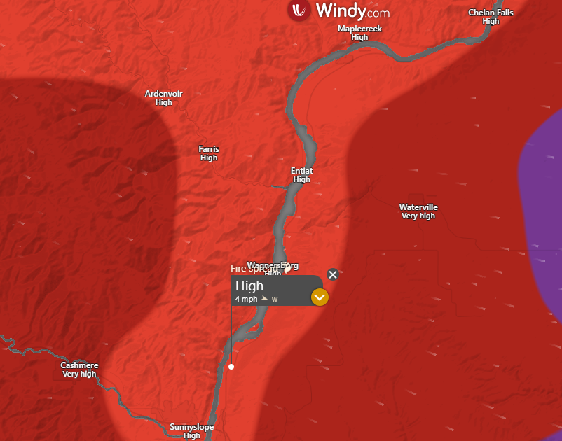 Wa_fire_watch's tweet photo. #BakerFire Heads up Wenatchee area! A new 5-acre fire has sparked North. The fire is threatening structures and is going 2nd alarm. This location is approximate. Fire spread in the area is High. Wind gusts of around 25~ MPH in the area to the Southeast. #wawx https://t.co/du7rFAUVfg