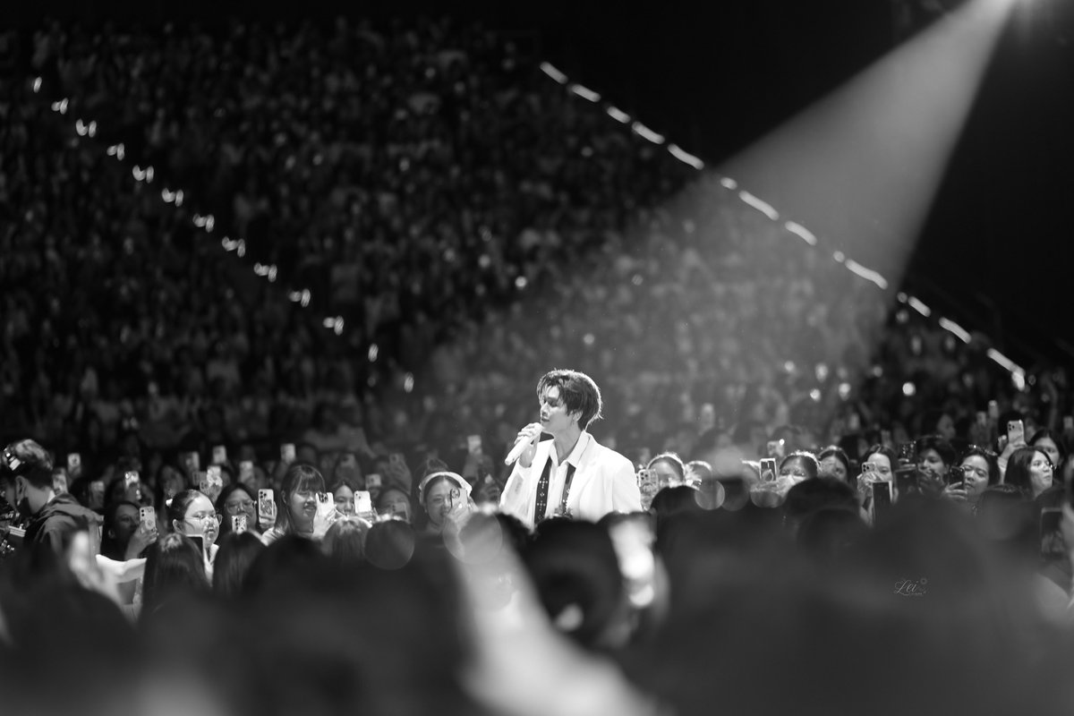 xxlei94's tweet photo. ⋆⁺₊⋆𖤓 ☾ ⋆⁺₊⋆

JUNIORMARK ALWAYS SUNNYMOON 

#JuniorMarkConcertD3
#JuniorMark #junniorrs #markjrtn https://t.co/BCX5VRxEmD