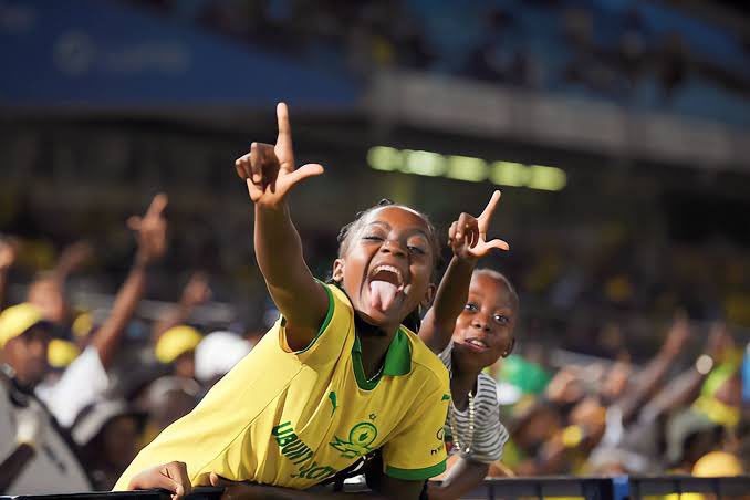 KrilaKula's tweet photo. Sundowns Dumela

Lets show them who we are @Masandawana https://t.co/OMwfXuP98S