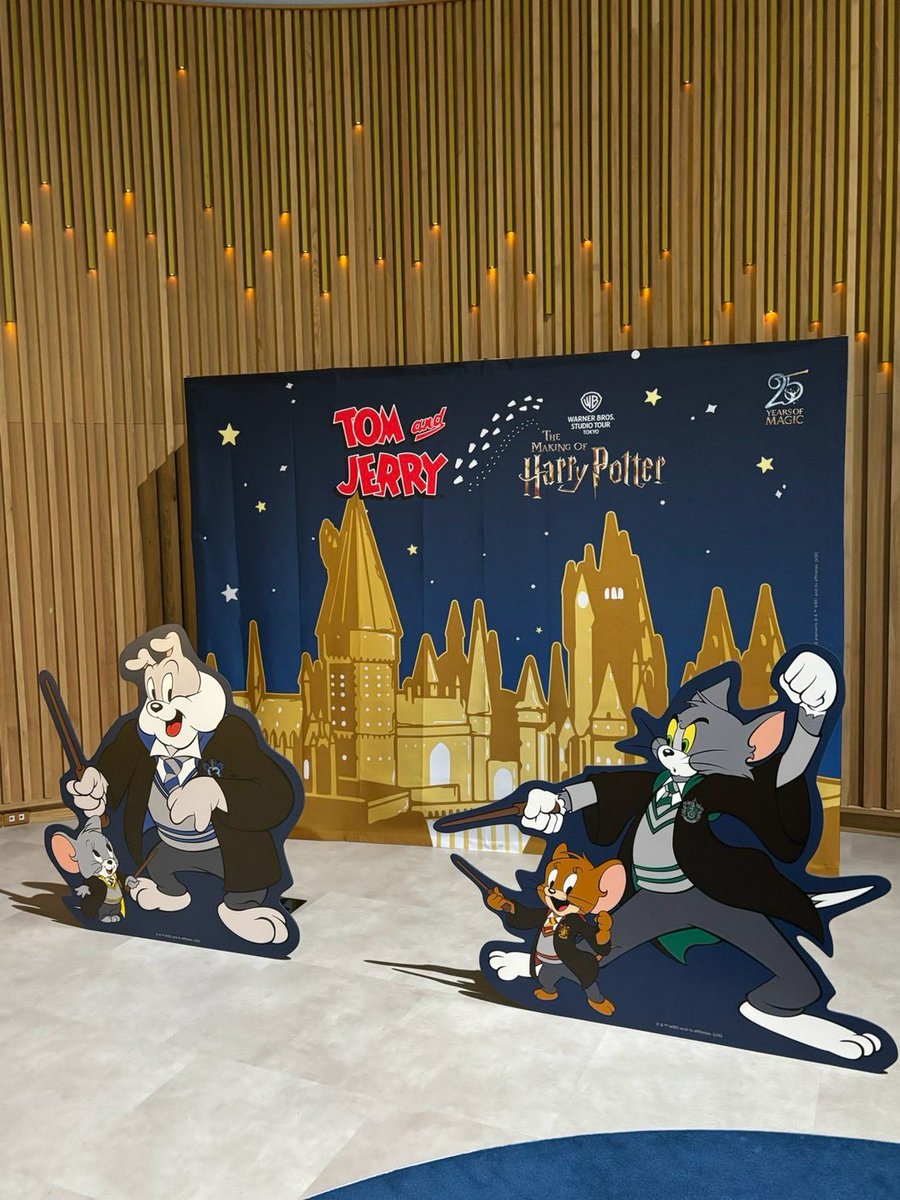 Sm_il_e22's tweet photo. #スタジオツアー東京でトムジェリ発見 🐱🐭🤳🏻
@wbtourtokyo @TomAndJerry_JP

ハリポタ好きの彼とトムジェリ好きの私による聖地巡礼旅🫶
夏休み行きたい場所叶ってよかった🐱🐭🧀 https://t.co/3WkvwAjovb