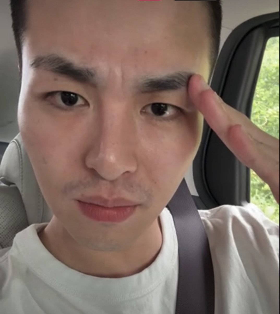 juneyamochiCSE's tweet photo. Good luck on your military service, Juneya!

Wishing you a safe journey through this chapter of your life. May you grow stronger, make good memories, and return to us healthy and happy. 

♥️🫡 https://t.co/oFgCFVNZwF
