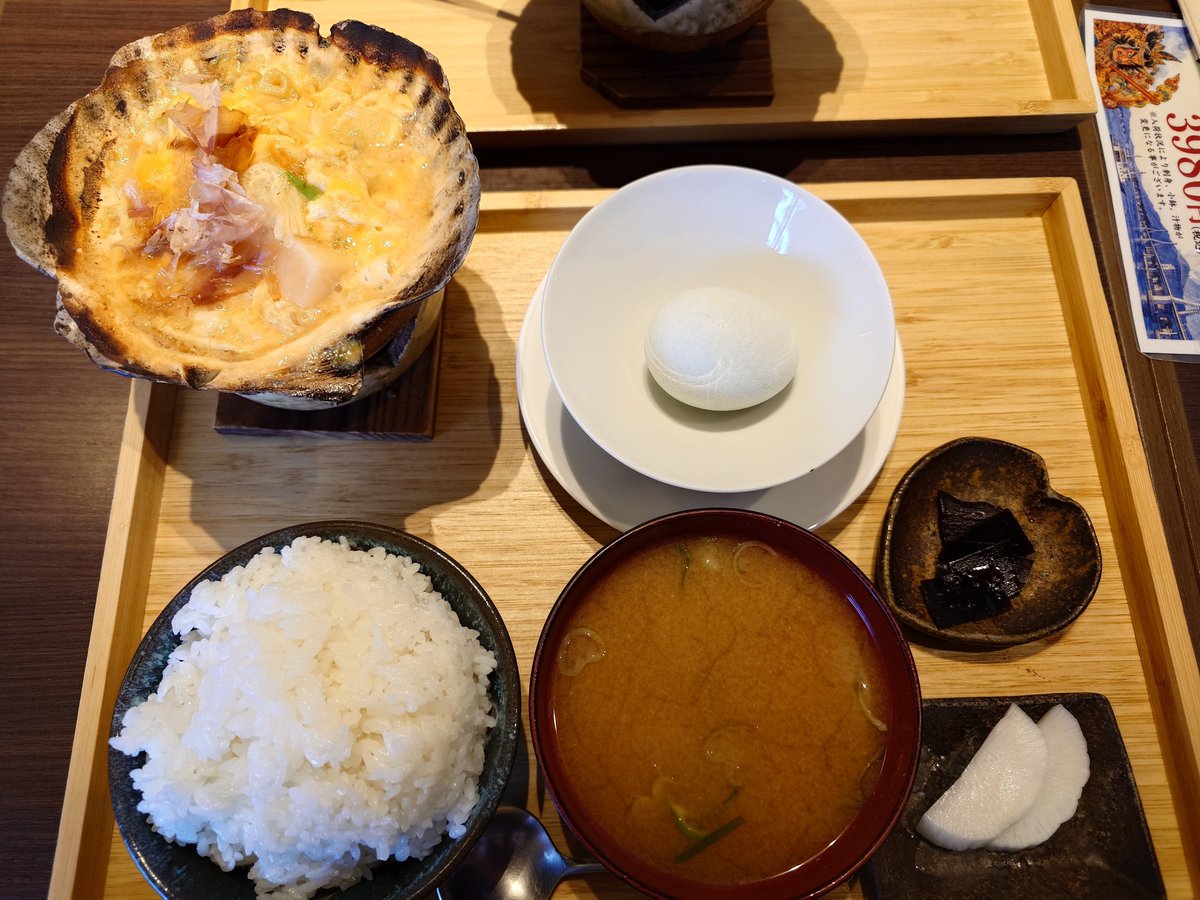 Lu398_skyn's tweet photo. 青森旅行　最後のご飯！ https://t.co/UwkC13Zt1D