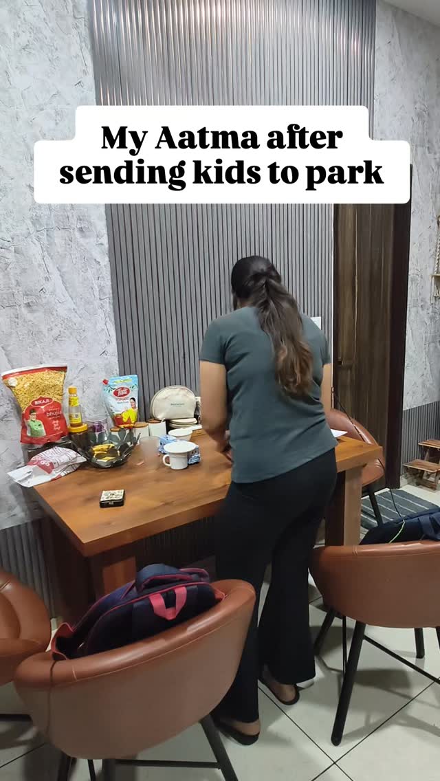 nidhiagarwal465's tweet photo. QY (SG Stock 20/24/28 Inch Front Opening Luggage With Cup Holder & Phone Holder | Expandable Lightweight Travel Suitcase | Multifunctional Carry On Trolley Bag #createtowin https://t.co/WOc9FyxnmP