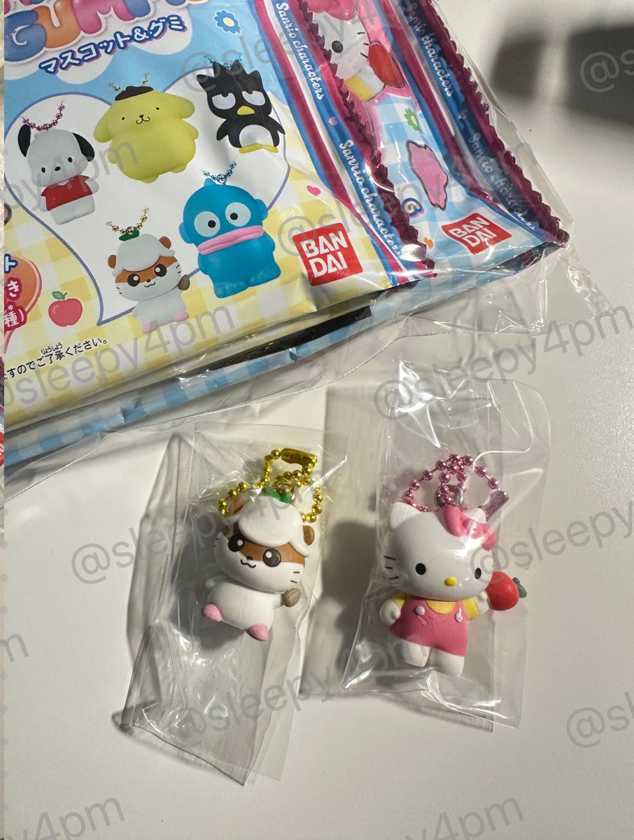 Sleepy4pm's tweet photo. Sanrio mascot gummy 
พวงกุญแจ hello kitty &amp; คุริริน
ตัวละ 120
มือหนึ่ง ไม่เคยแกะใช้งาน
❌ไม่มีตัวขนม

ส่งลทบ 45
#ตลาดนัดsanrio #ตลาดนัดคิตตี้ #ตลาดนัดซานริโอ้ #ตลาดนัดพวงกุญแจ #สายคล้องโทรศัพท์ #ห้อยกระเป๋า
คิตตี้ kuririn https://t.co/9ElAr4xgDW