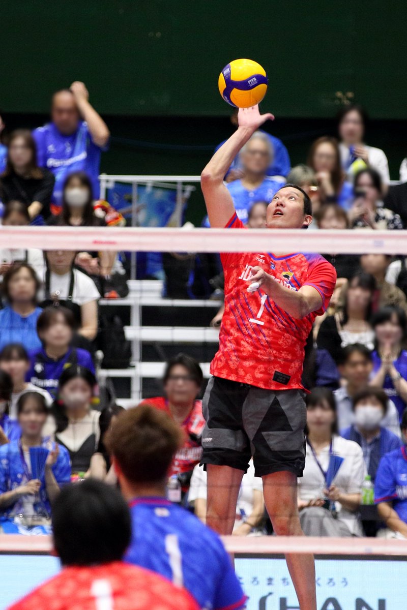 kefq700's tweet photo. 2026.08.08 パナソニックアリーナ
#GORILASTMATCH
サーブシーン
ゴッツの現役感半端ない(笑) https://t.co/hnOUtkAA2Y