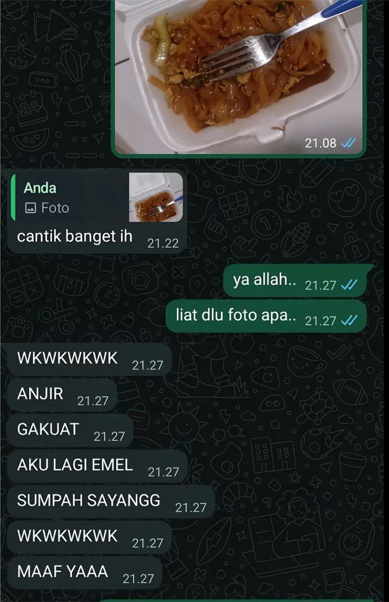 cellaurent's tweet photo. kocak bgt anjir nemu di tt😭😭

 cr on tt ciskekstroberi1 https://t.co/QpiBUN7bLj