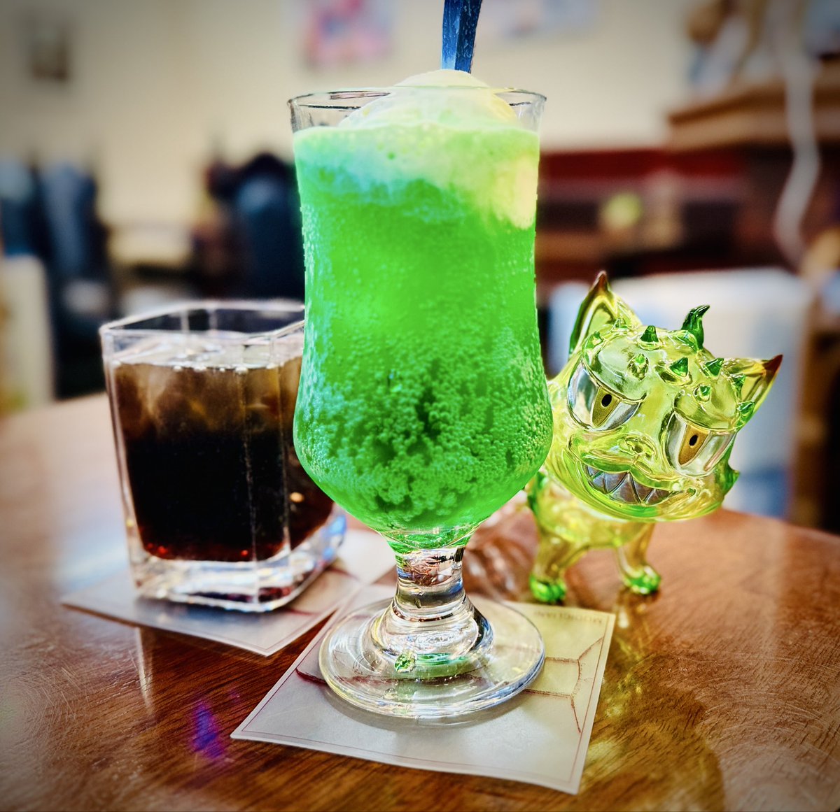 lupin9221's tweet photo. 徳島で見つけた純喫茶☕️
ガチョを見て『かわいい!!』と
お店の方がお声がけして下さいました😁
#あっガチョ #いかりや珈琲店
#GYAROMI #DevilToys #墓場の画廊 https://t.co/yC4OMLWEaL