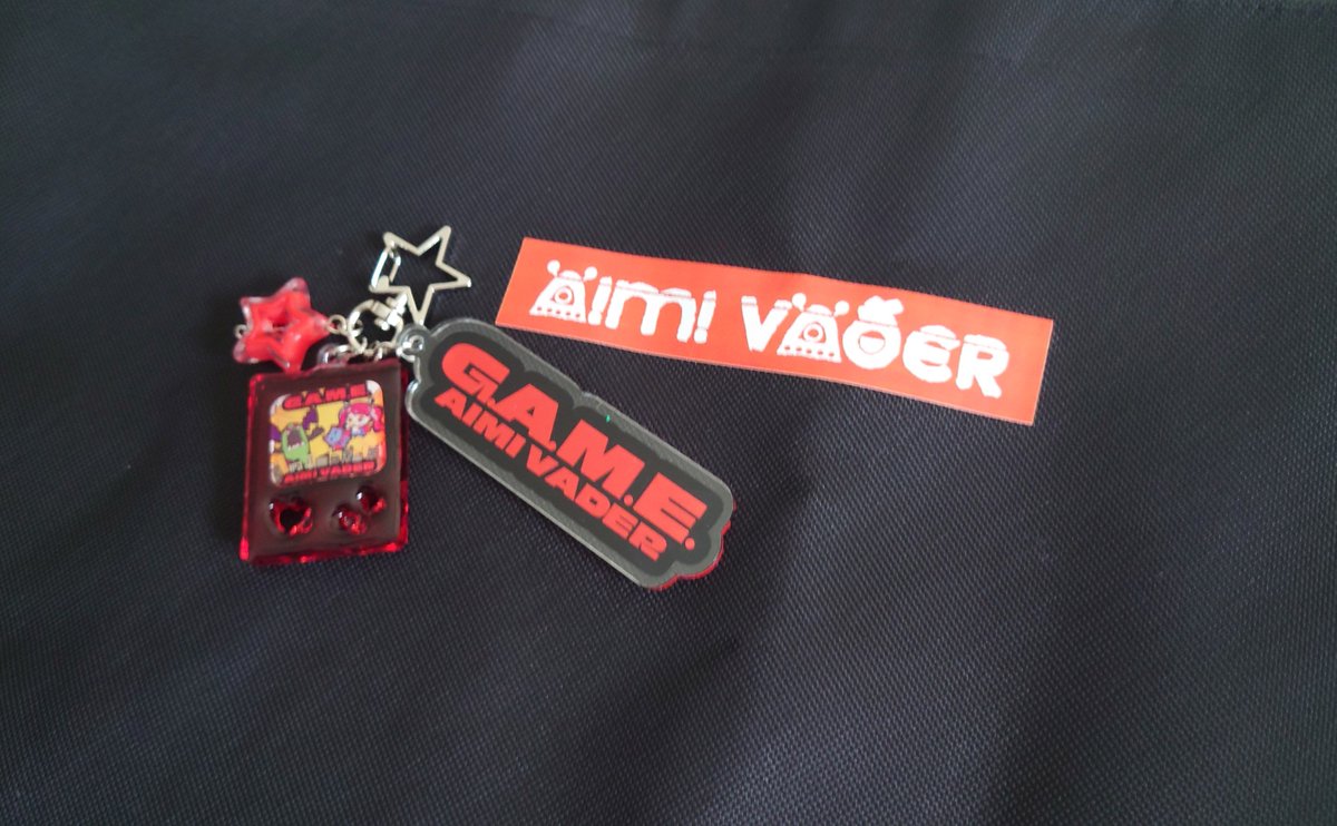 mitsuto_'s tweet photo. ショルダーバッグめっちゃ良いサイズ〜👍✨
#あいみベイダー
#AIMIVADER
#chloettyyy https://t.co/hxZg2Q1kNh