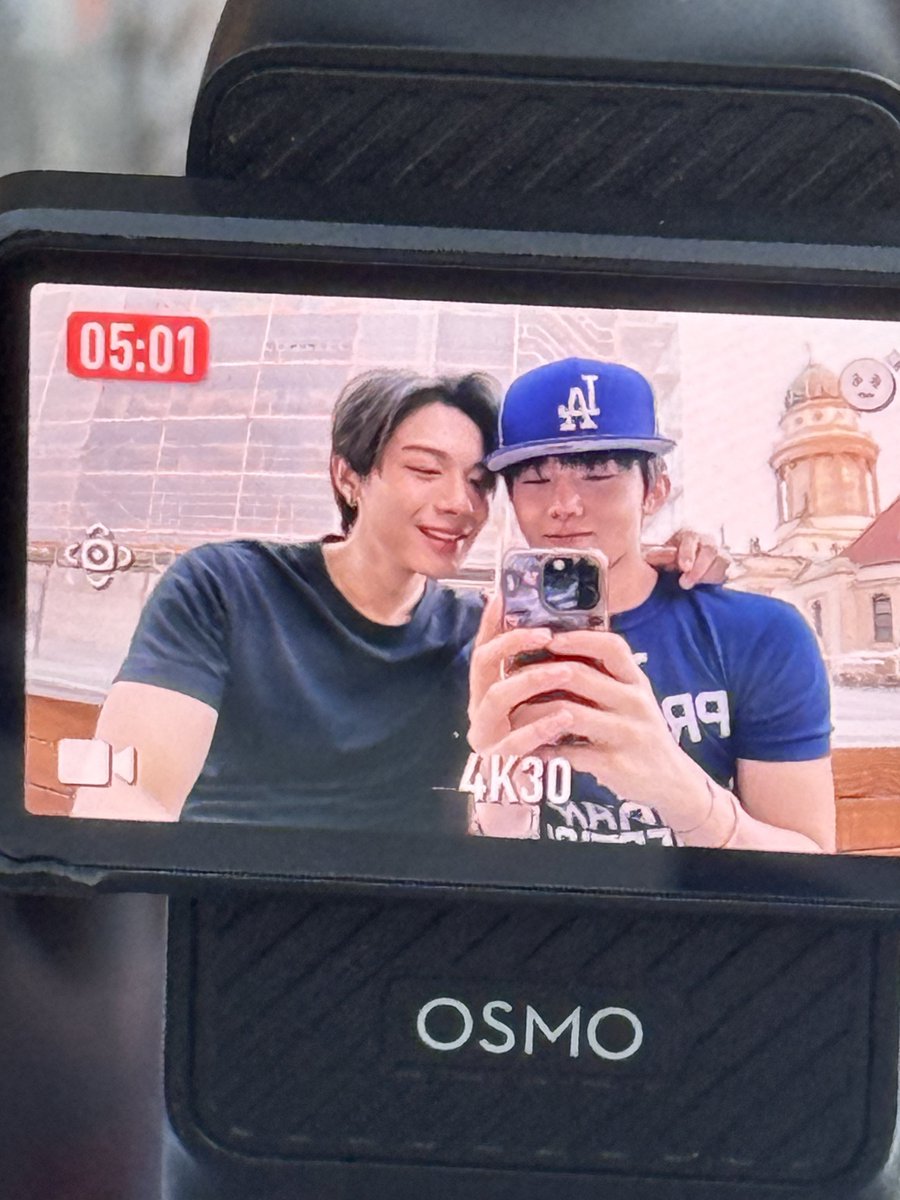 mii_iin_'s tweet photo. รอ vlog กันนะค้าบบ
#ToptapMinlee https://t.co/aK0wyeO6pd