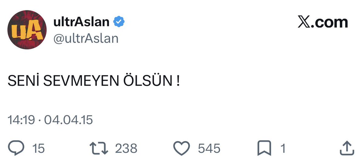 onurtalks1905's tweet photo. Und diesen Lügner, Betrüger und Hetzer feiern Gala Leute, weil er Messi zum GOAT gemacht hat. Dass uA um 14:19 Uhr das gleiche gepostet hat, erwähnt der Scharlatan natürlich nicht. Und das im März auch nicht. Und einen Tag später auch nicht. Und dass wir schon immer „seni sevmeyen ölsün“ singen ignorieren wir auch. Holt doch Tüdanya aus dem Grab und fragt sie, wieso sie diesen Song gesungen hat.