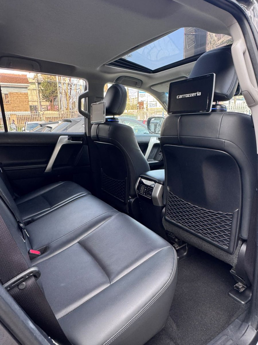 CarsSigra's tweet photo. Toyota Landcrusier Prado 
TXL
2019 Model
Diesel 
Leather sunroof, Electric chairs, Heated , cooling chairs, Alloys rims, Fog lamps, Parking sensors
Ksh.6.8M
Finance option available:
Deposit: 2M
Balance: UpTo 72 months
Call or Whatsapp us on:
0702423474
#momsonn #nsfwtwtًً https://t.co/nDE6u5TCnn