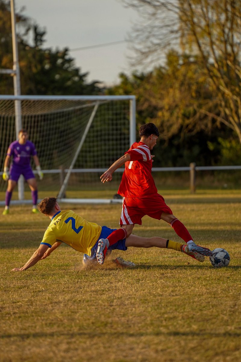 holsmc16's tweet photo. few from yesterdays friendly between 
@vmfc_Res v @SGerrardAcademy https://t.co/T2Cl42zfXY