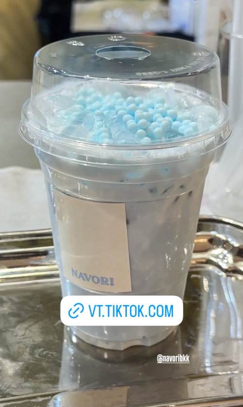 conavori's tweet photo. wow figo went to navori siam paragon pop up store and even made a review vid for new menus 😭😭 he's so supportive every time, it just makes me cry 🥹🫶 #NAVORI #NAVORIBKK #itsmefigo
📽️ watch his full vid on his tiktok: https://t.co/nCLr4SLY5k https://t.co/CAH4jVHPM4