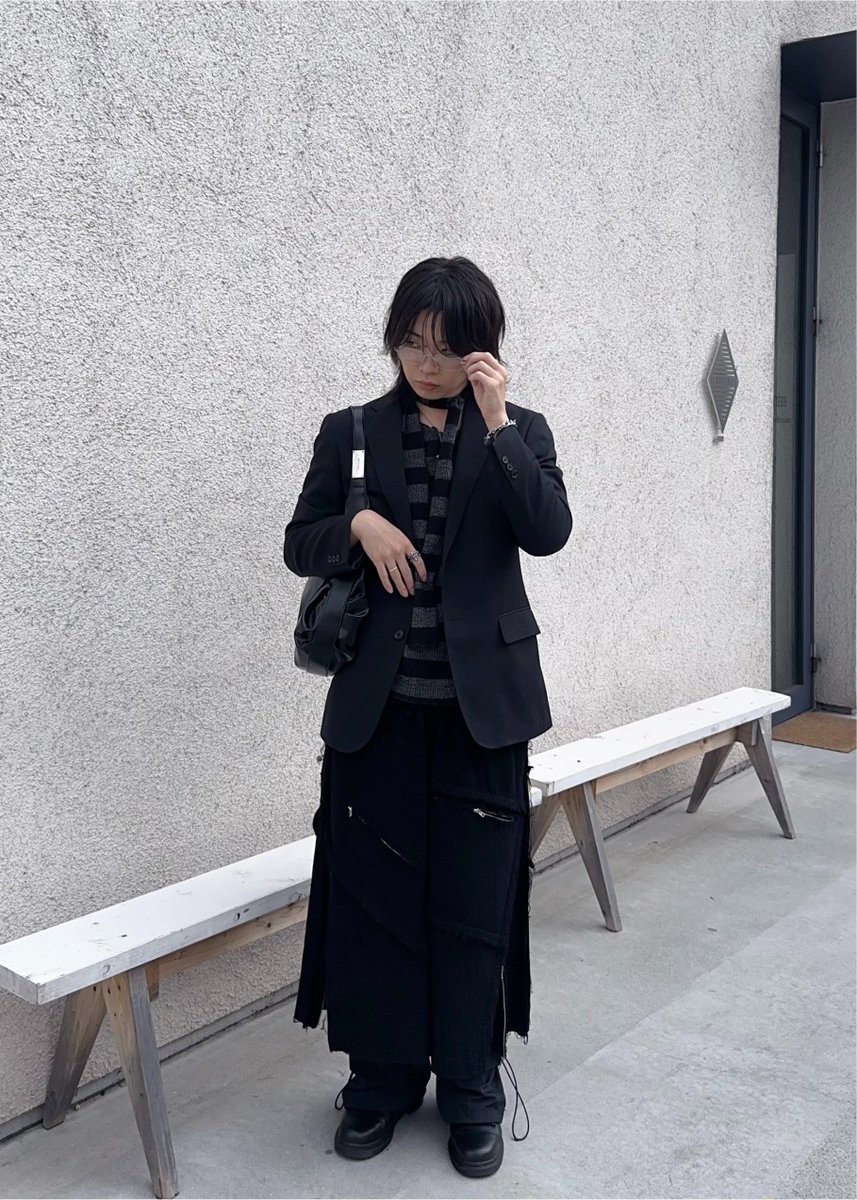 meguru_ss9's tweet photo. 自我からカメラマン https://t.co/er153BwrZe