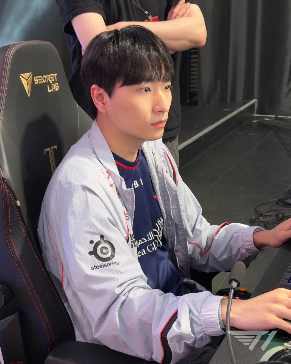 T1_official_gg's tweet photo. #T1WIN https://t.co/cXSYoHEYDd