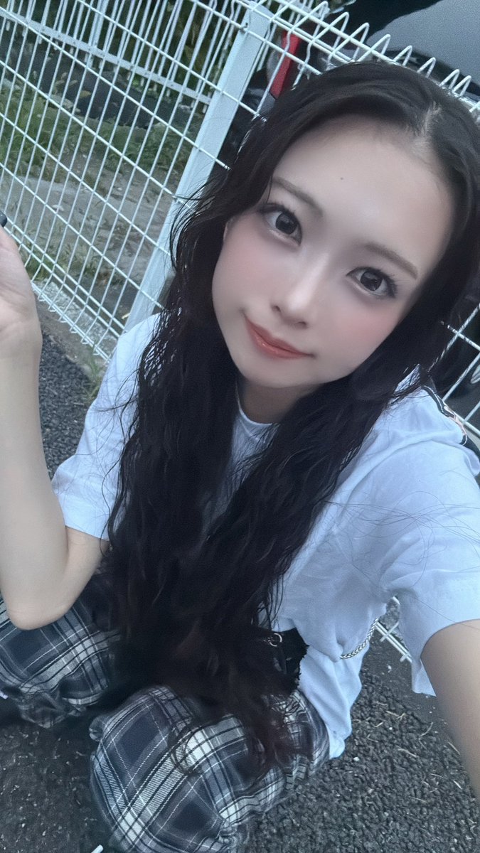 HxPpicy's tweet photo. 職なし彼氏なしのパチンカス歯科衛生士

#スロ垢
#スロ垢女子 https://t.co/2R8KQQGg3F