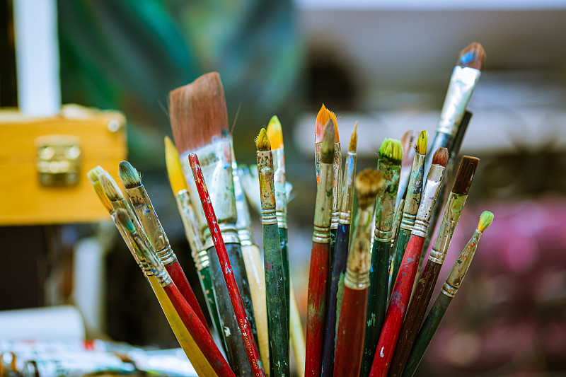 DubstepShivam's tweet photo. Dipping into color layers at today’s pop-up art workshop—letting brushstrokes tell quiet, unspoken stories https://t.co/3SZGh7s4XT
